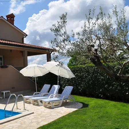 Vila Cvitan Basici